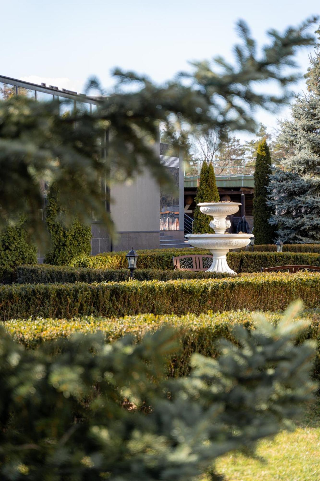 Koncha Zaspa Park Kozyn Extérieur photo